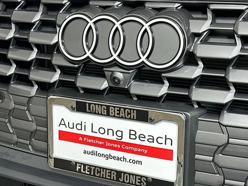 Used 2025 Audi Q5 Premium Plus w/ Premium Plus AWD/4WD image 15