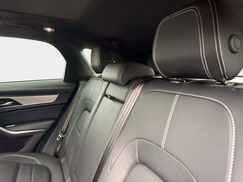 Used 2024 Jaguar F-PACE R-Dynamic S AWD/4WD image 16