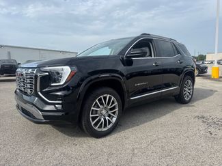New 2026 GMC Terrain Denali w/ LPO, Floor Liner Package AWD/4WD video 2