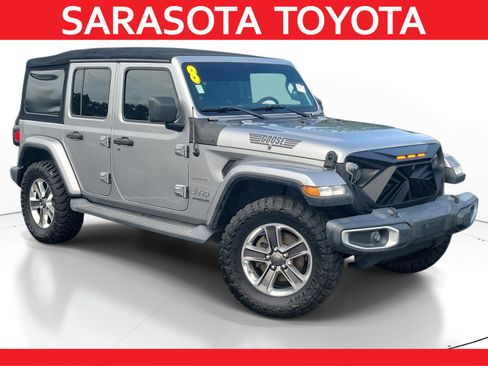 Used 2018 Jeep Wrangler Unlimited Sahara AWD/4WD image 1