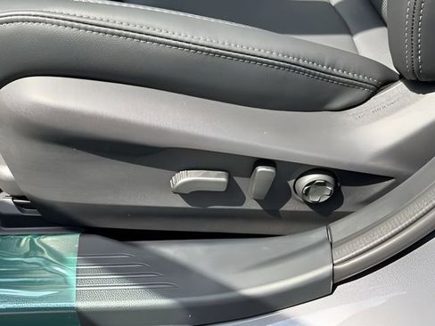 New 2025 Subaru Legacy Limited image 17