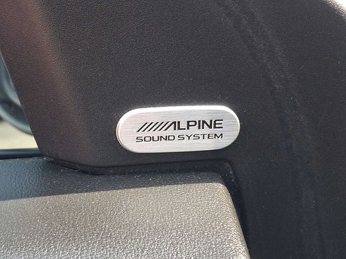 Used 2019 Dodge Charger Scat Pack w/ Plus Group RWD image 25