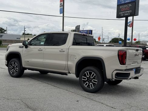 New 2026 GMC Sierra 1500 AT4 w/ Technology Package AWD/4WD image 18