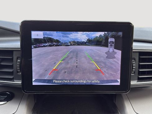 Used 2023 Ford Explorer XLT w/ Equipment Group 202A image 26