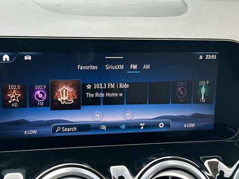 New 2026 Mercedes-Benz GLA 250 4MATIC image 18