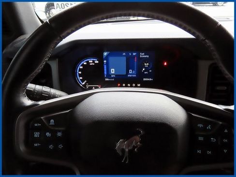 Used 2022 Ford Bronco Outer Banks image 14