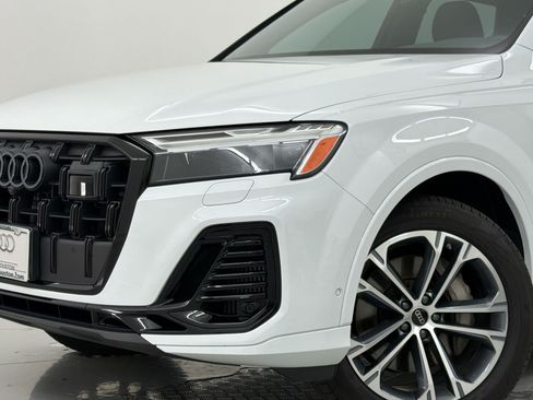 Certified 2026 Audi Q7 3.0T Premium AWD/4WD image 11