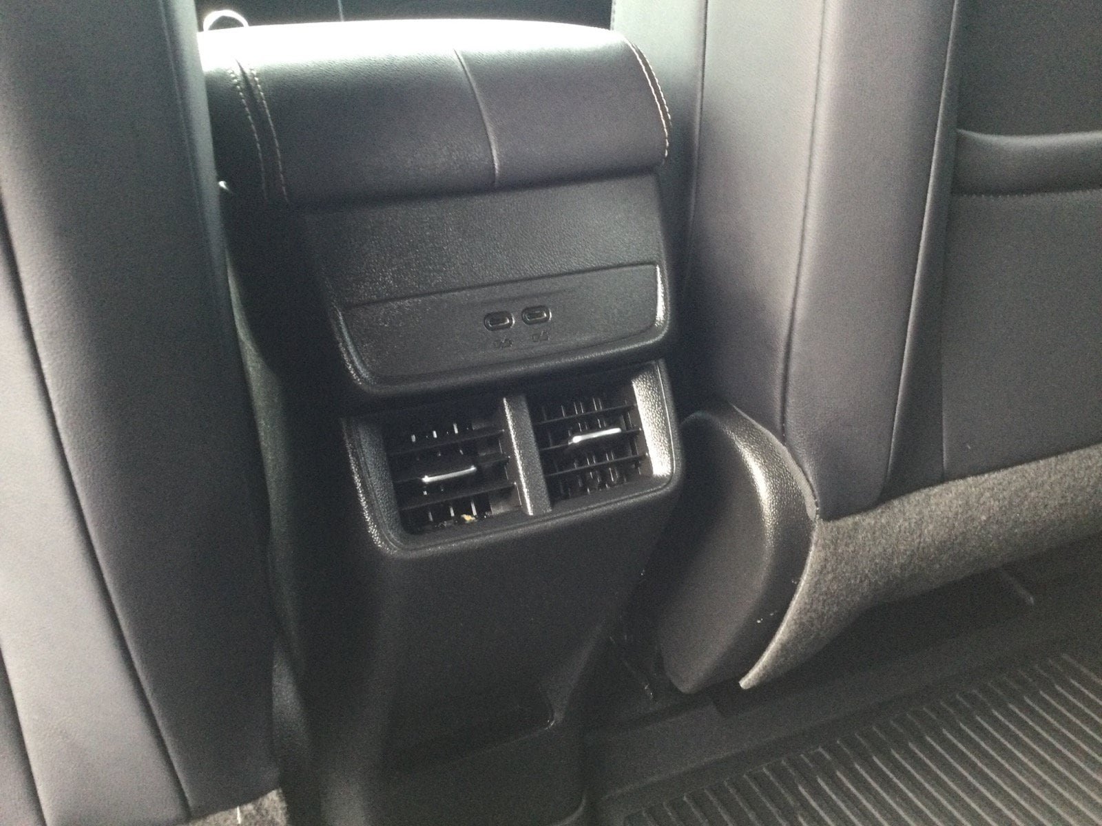 Used 2025 GMC Terrain Elevation w/ Elevation Premium Package AWD/4WD image 12