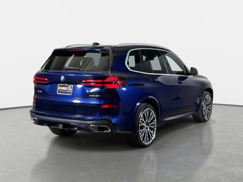 Used 2024 BMW X5 xDrive40i AWD/4WD image 3