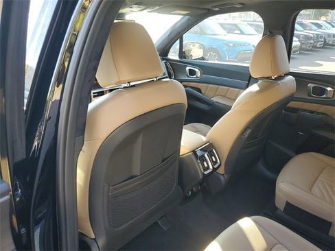 New 2026 Kia Sorento SX Prestige w/ Olive Brown Leather Package image 17