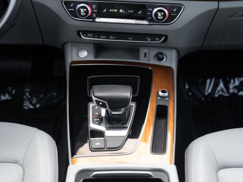 Certified 2022 Audi Q5 2.0T Premium Plus image 16