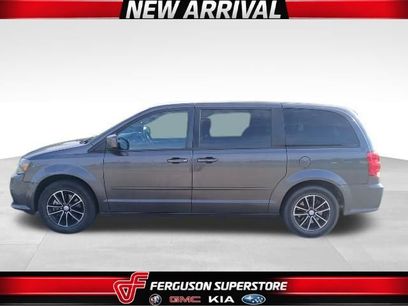 Used 2017 Dodge Grand Caravan SXT w/ Blacktop Package