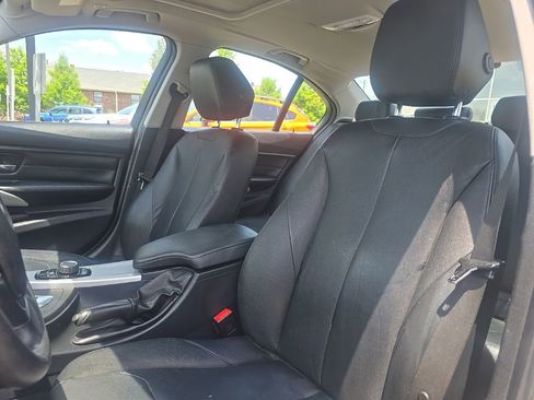 Used 2013 BMW 328i Sedan RWD image 9
