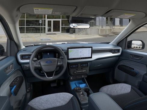 New 2025 Ford Maverick XLT w/ XLT Luxury Package FWD image 9