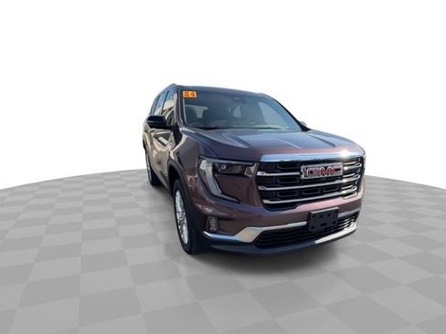 Certified 2024 GMC Acadia Elevation w/ Luxury Package FWD image 2