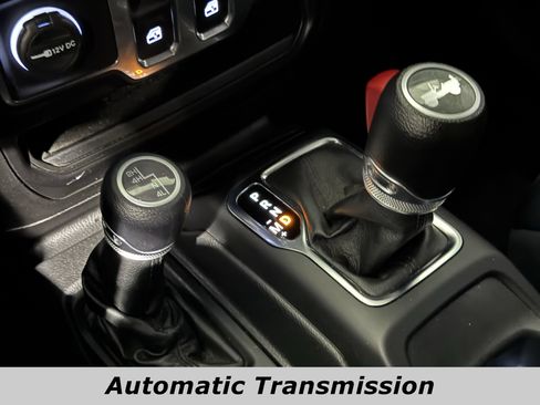 Used 2022 Jeep Wrangler Sport S image 11