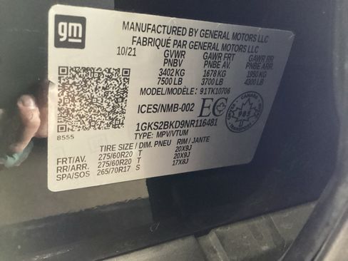 Used 2022 GMC Yukon SLT w/ SLT Luxury Package AWD/4WD image 16