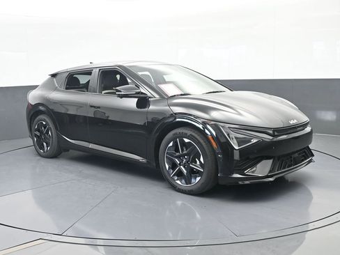 Used 2025 Kia EV6 GT-Line RWD image 8