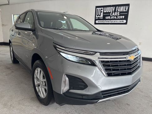 Used 2024 Chevrolet Equinox LT AWD/4WD image 1