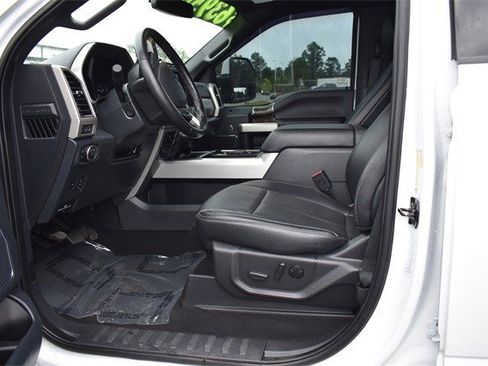 Used 2022 Ford F250 Lariat w/ Lariat Ultimate Package image 12