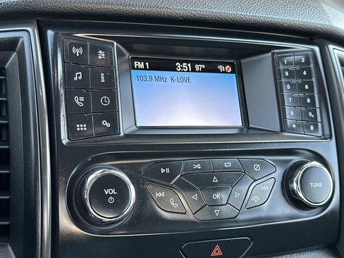 Used 2019 Ford Ranger XL w/ Equipment Group 101A Mid AWD/4WD image 18