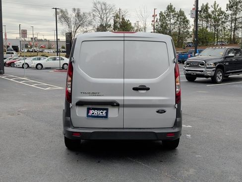 Used 2017 Ford Transit Connect XL image 6