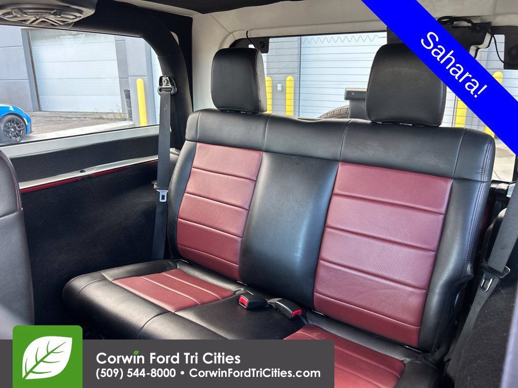 Used 2012 Jeep Wrangler Sahara w/ Connectivity Group AWD/4WD image 5
