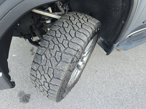 Used 2022 GMC Sierra 1500 AT4 w/ AT4 Premium Package image 28