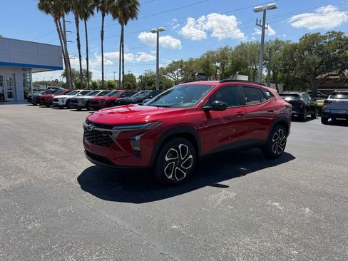 New 2026 Chevrolet Trax RS image 2