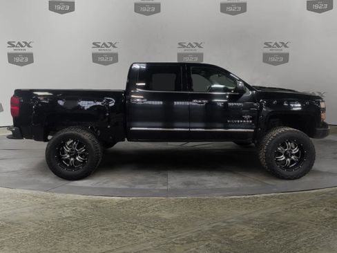Used 2015 Chevrolet Silverado 1500 LTZ Z71 w/ LTZ Plus Package AWD/4WD image 6