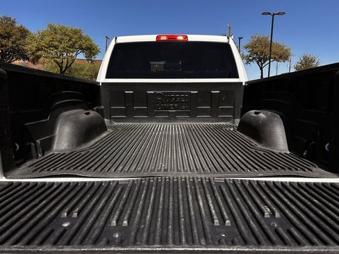 Used 2024 RAM 2500 Big Horn AWD/4WD image 33
