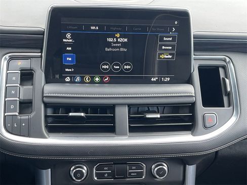 Used 2021 GMC Yukon XL SLT image 13