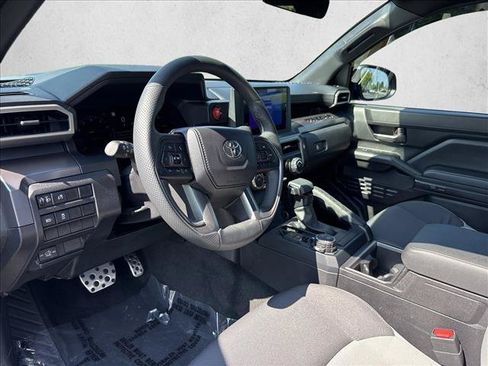 Certified 2026 Toyota Tacoma TRD Sport AWD/4WD image 9