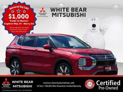 Used 2025 Mitsubishi Outlander SE