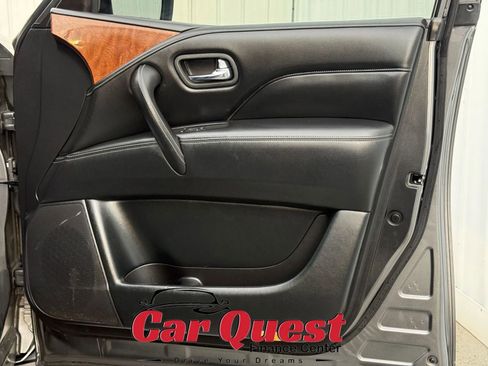 Used 2019 INFINITI QX80 Luxe RWD image 24