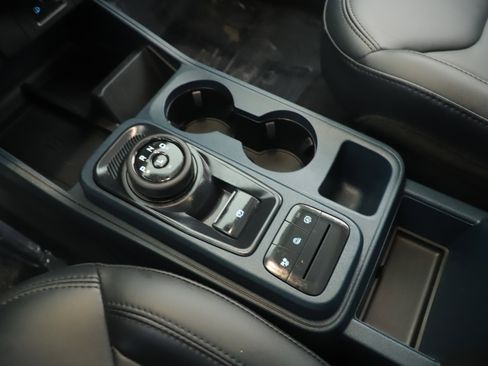 Used 2023 Ford Maverick Lariat w/ Lariat Luxury Package image 17