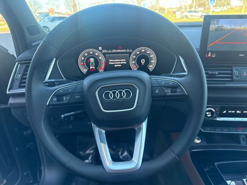 Used 2023 Audi Q5 2.0T Premium Plus w/ Premium Plus Package AWD/4WD image 10