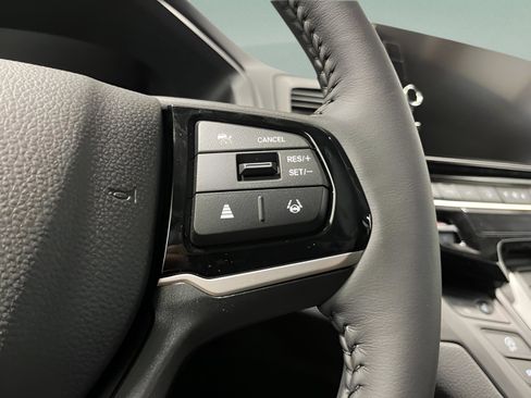 New 2026 Honda Odyssey EX-L image 16