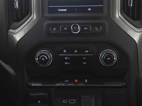 Used 2023 Chevrolet Silverado 2500 Custom w/ Custom Convenience Package image 15