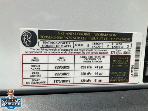Used 2018 Land Rover Range Rover Velar R-Dynamic SE AWD/4WD image 21