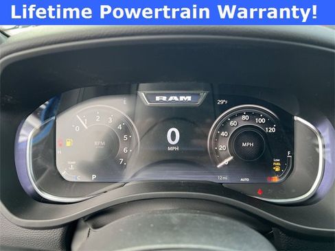 New 2026 RAM 1500 4x4 Crew Cab image 23