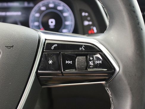 Used 2023 Audi A6 Premium Plus w/ Premium Plus Package image 29