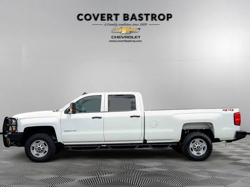 Used 2019 Chevrolet Silverado 2500 W/T w/ WT Convenience Package AWD/4WD image 2