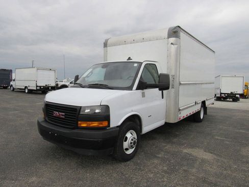 Used 2021 GMC Savana 3500 Extended w/ Power Convenience Package image 6