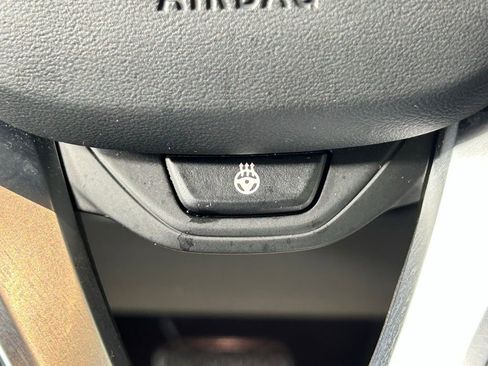 Used 2023 BMW i4 eDrive35 w/ Premium Package image 32