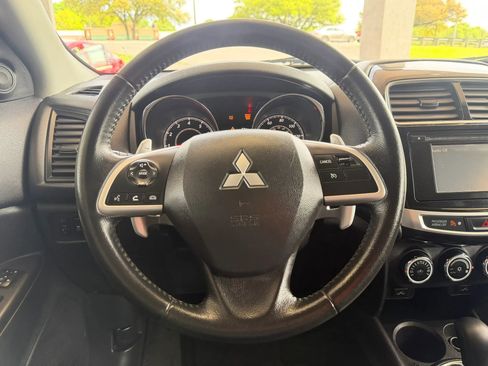 Used 2015 Mitsubishi Outlander Sport SE image 10