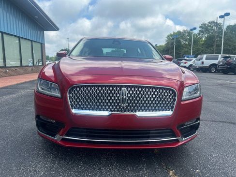 Used 2020 Lincoln Continental AWD image 3