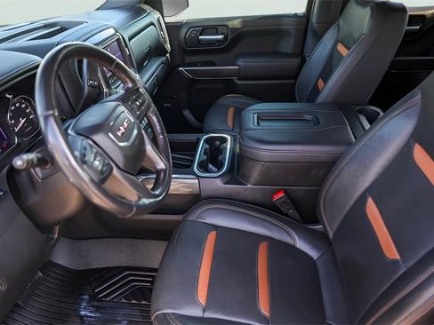 Used 2020 GMC Sierra 1500 AT4 w/ AT4 Premium Package image 12