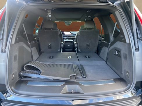 Used 2021 Cadillac Escalade Sport image 12