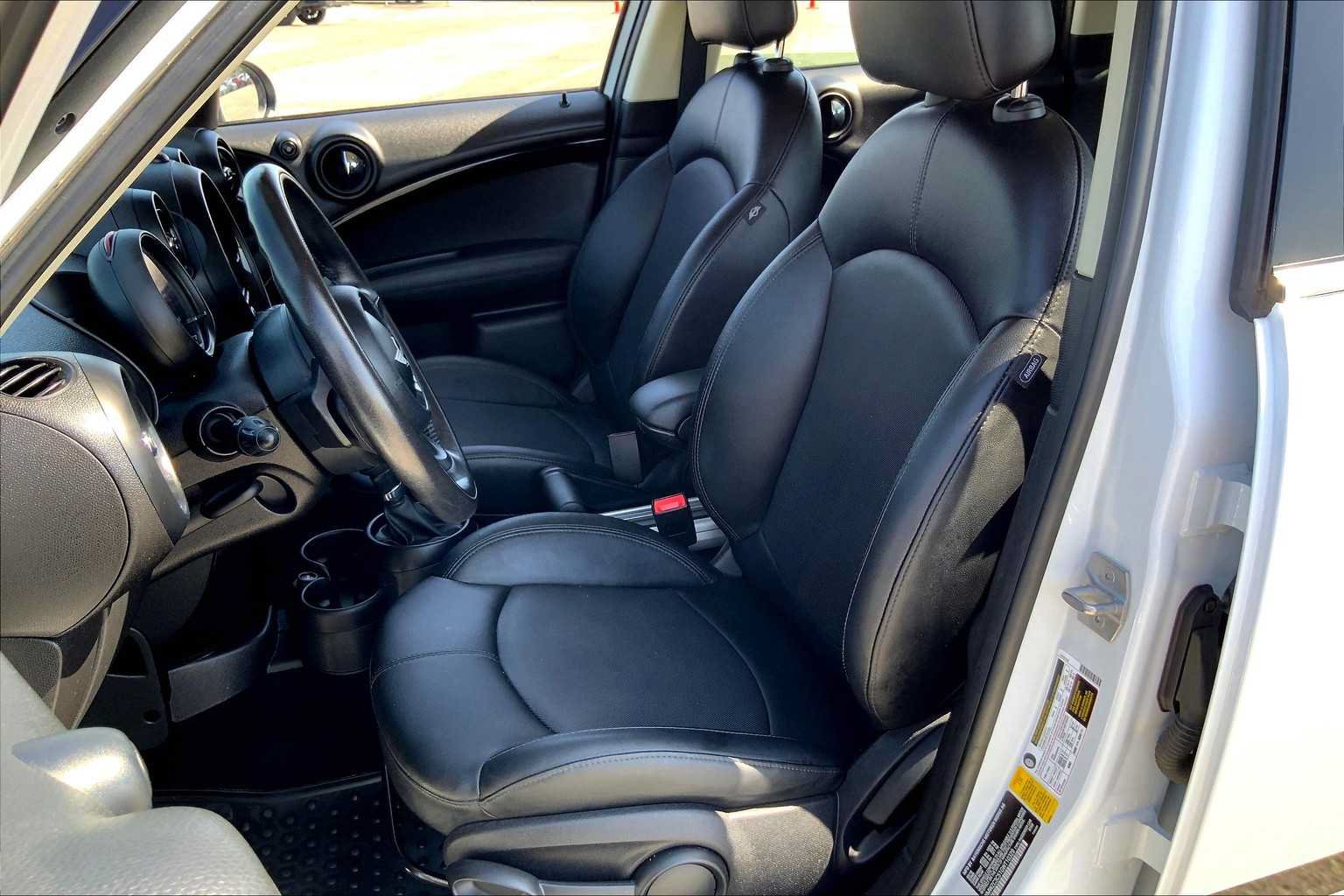Used 2016 MINI Cooper Countryman S FWD image 8